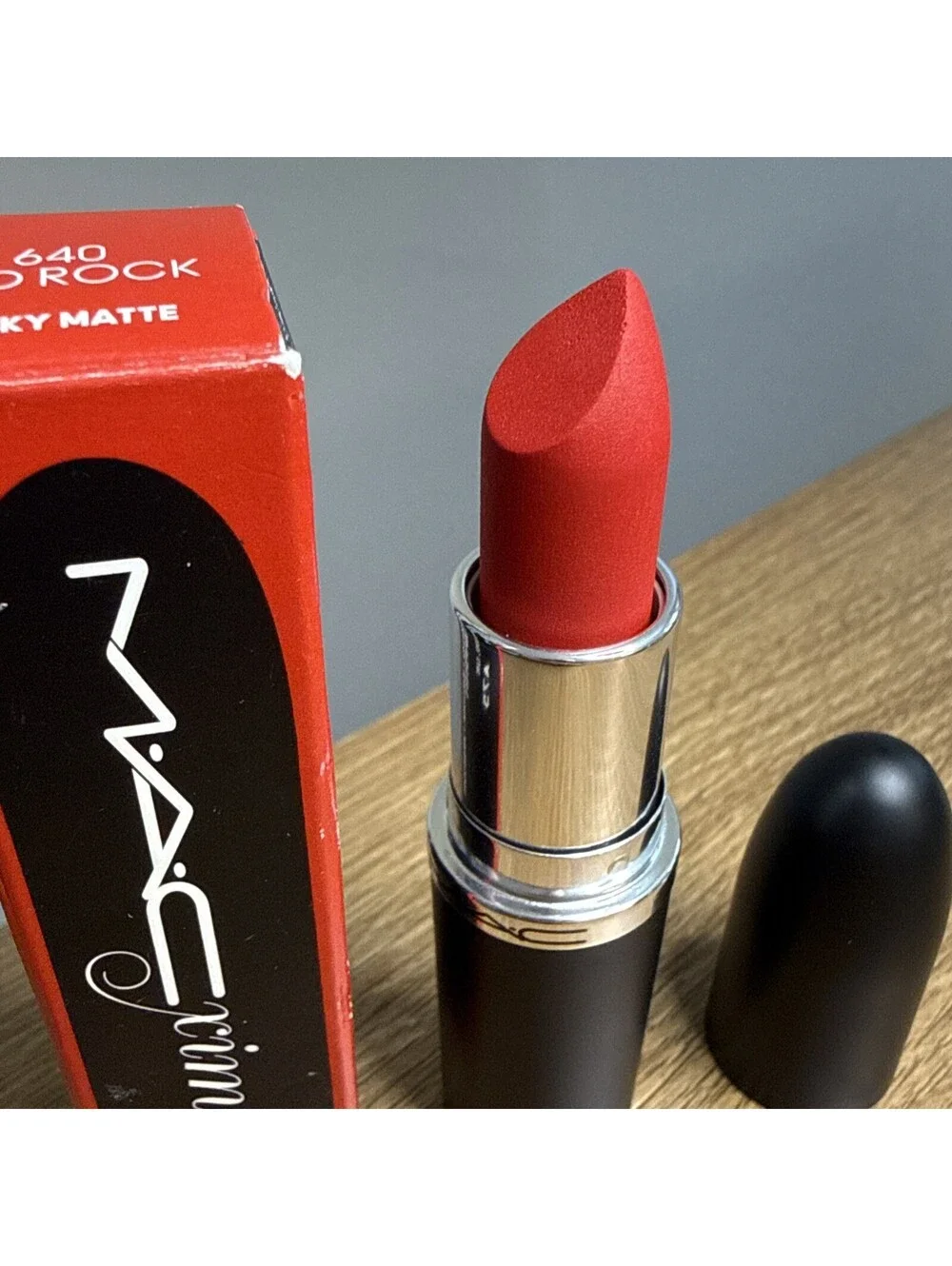 MAC Macximal Silky Matte Lipstick 640 RED ROCK New